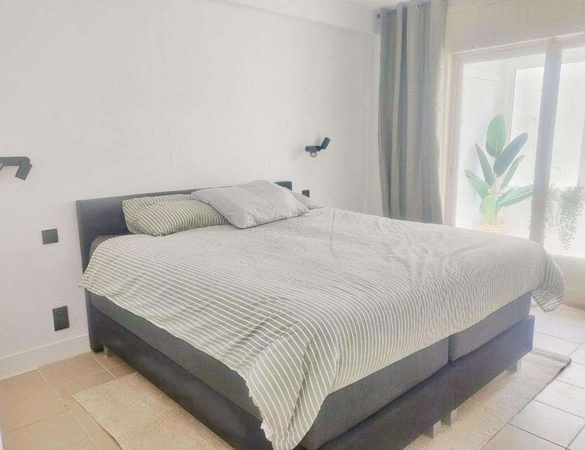 Seaview Eclectic Suite Остенде Екстериор снимка